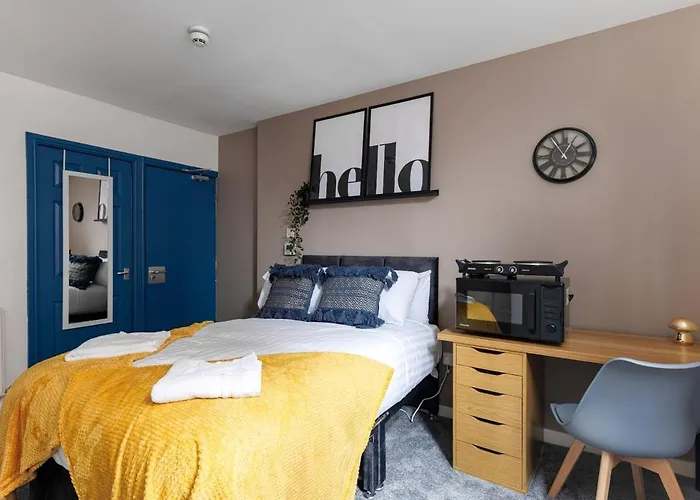 Appartement Centre 5 With Kitchenette, Free Wifi And Smart Tv With Netflix By Yoko Middlesbrough